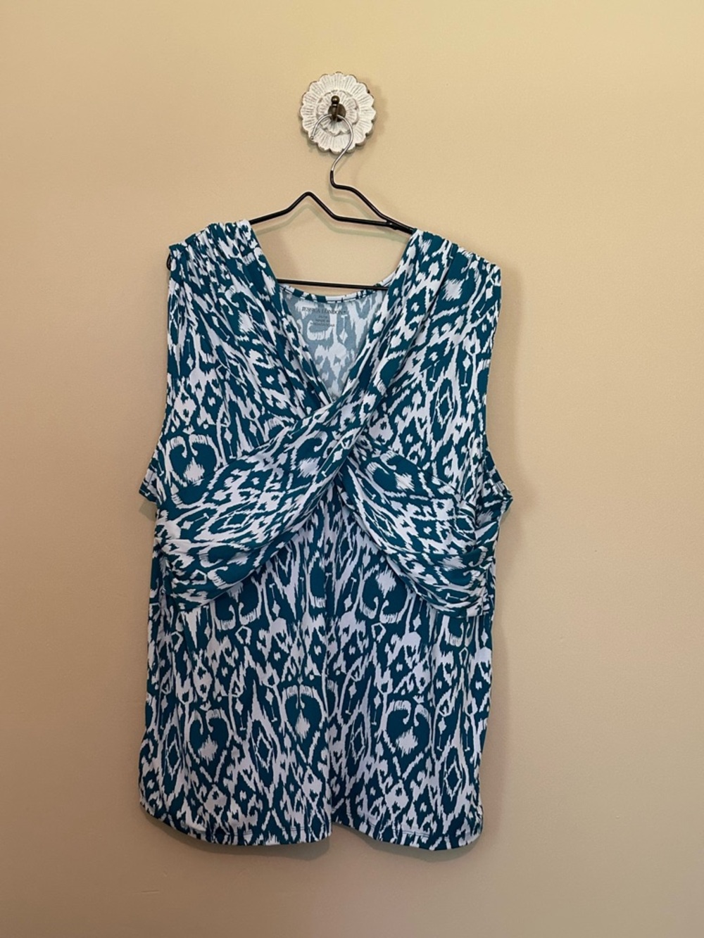 Jessica London Teal and White Twist-Front Sleeveless Shell